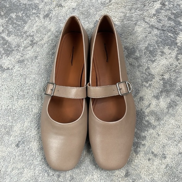 NIB Vagabond Jolin Ballet Mary Jane Flats Patent Taupe Sz 39 - Picture 8 of 16